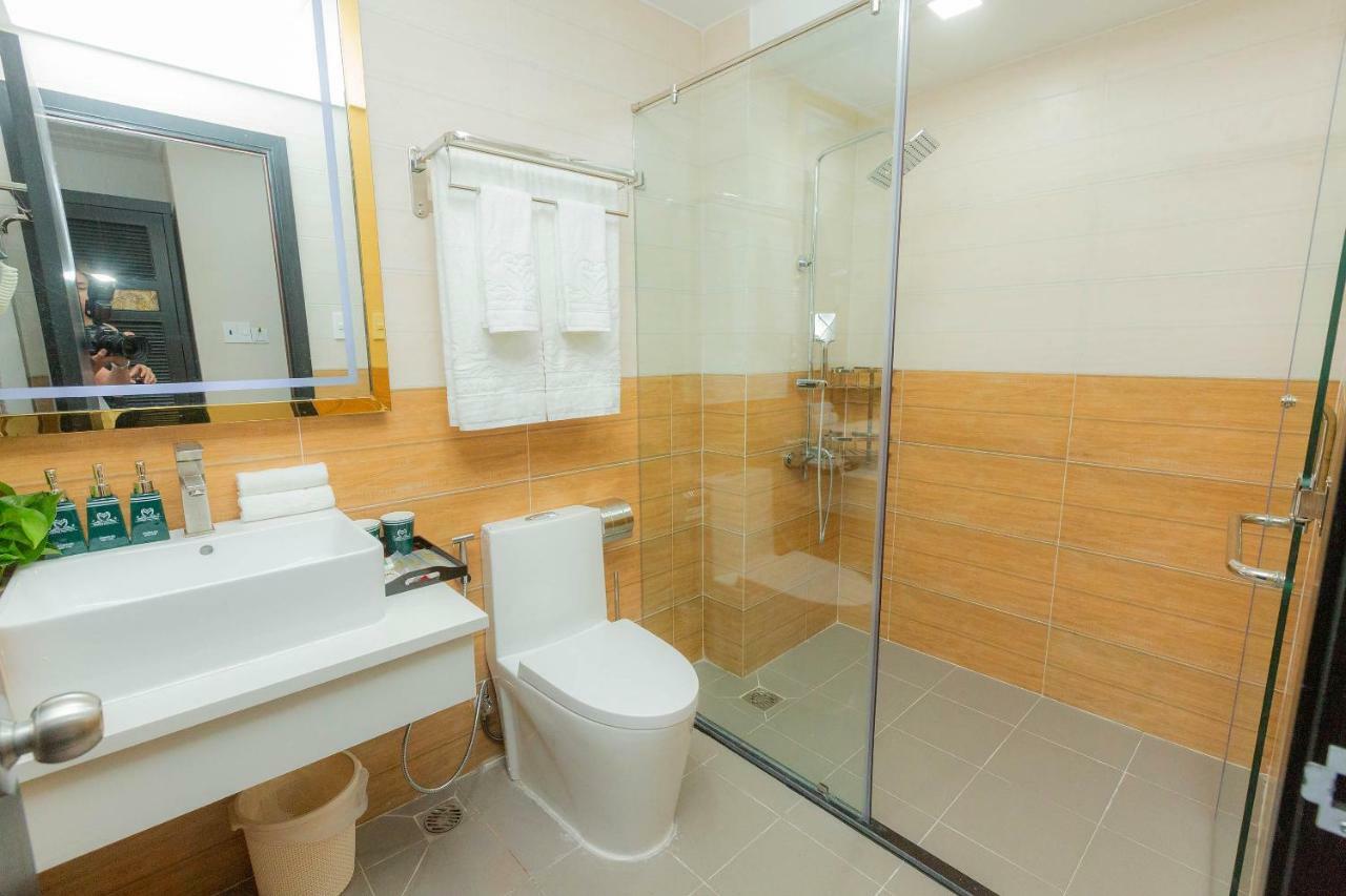 Khách sạn Havana Airport 3*